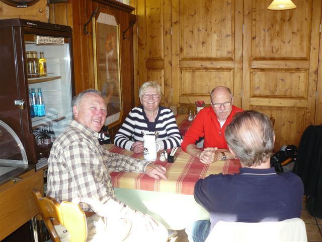 618x457 pixels (61K)